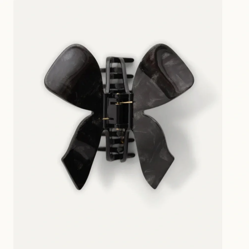 New Maison Miette x Anthropologie Black Bow Holiday Hair Claw Clip Accessory